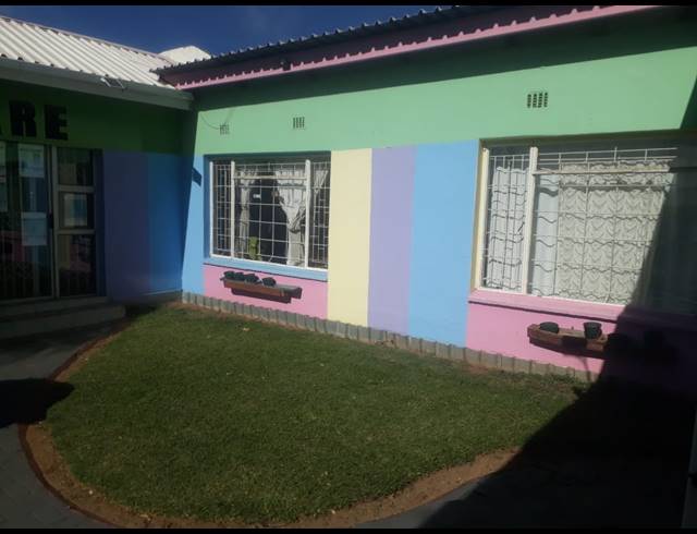 362M² BUSINESS FOR SALE IN RUSTENBURG NORTH